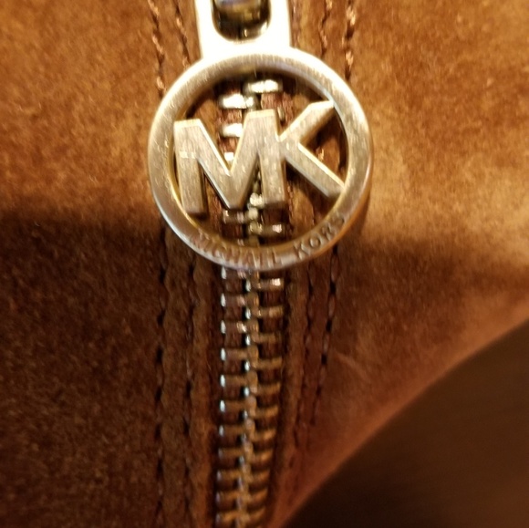 Michael Kors leather Wedge Booties size 7.5 - Picture 3 of 8